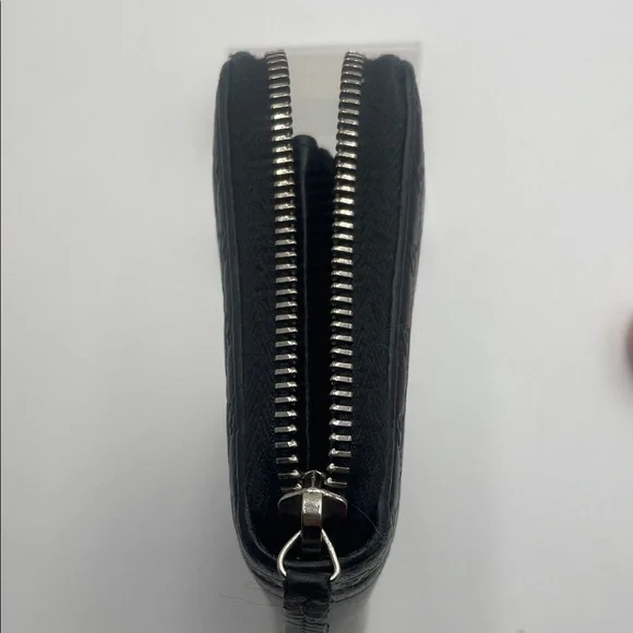 Low start EUC Gucci Black Leather Zip Wallet - Picture 8 of 8